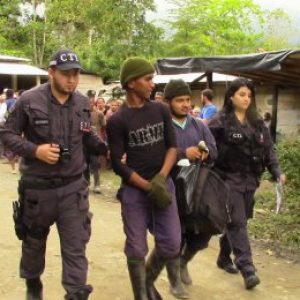 CENSURA ÉTICA Y MORAL POR LA ACTITUD CÓMPLICE DE LAS AUTORIDADES CIVILES Y MILITARES ANTE LOS ATAQUES CONTRA LA COMUNIDAD DE PAZ DE SAN JOSE DE APARTADÓ